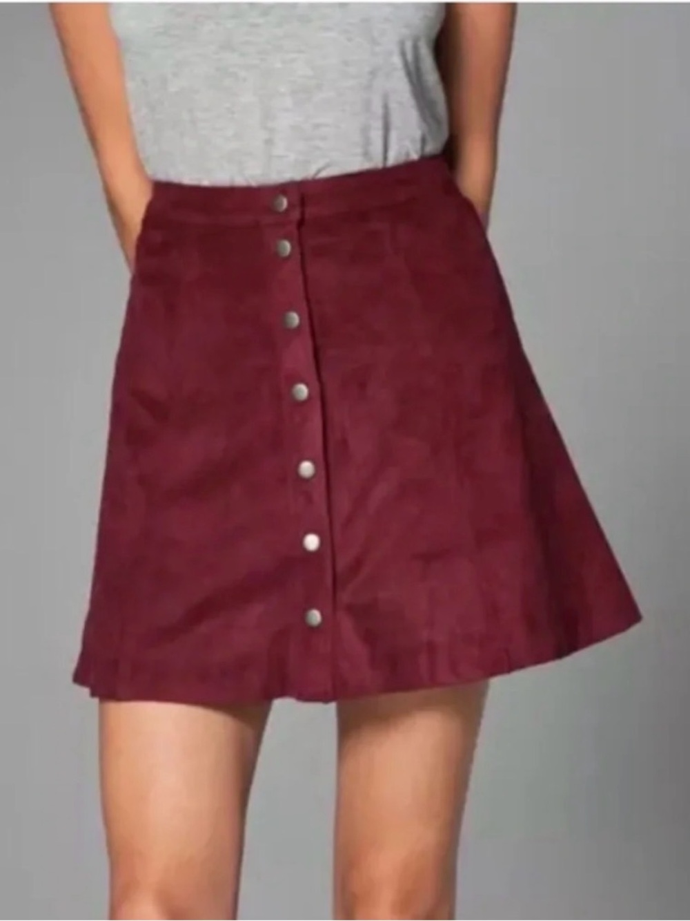 Abercrombie & Fitch Women’s Burgundy Y2K Button-Up Corduroy Skirt Size 00